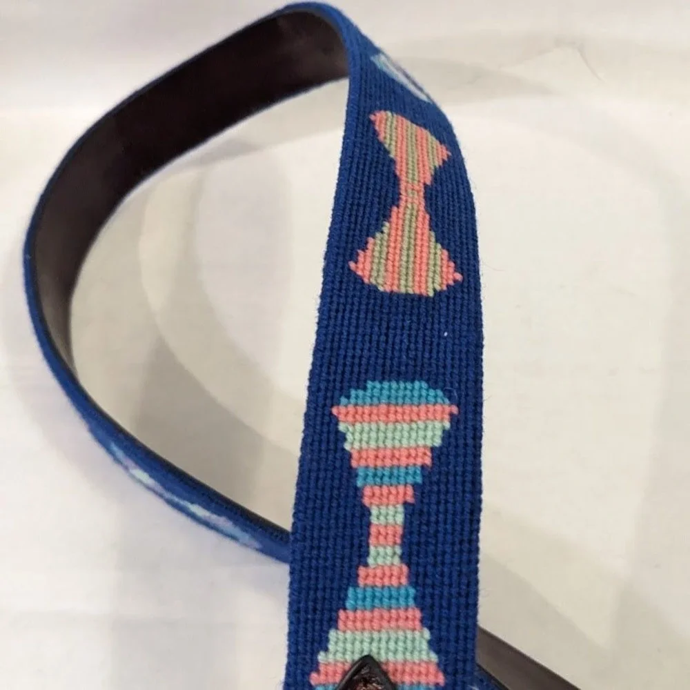 By Paige Mens Needlepoint Bow Tie Belt Blue Leather Brass Buckle Size 38 Preppy